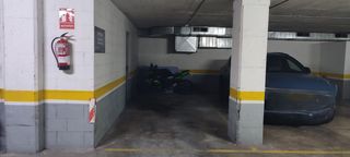Parking voiture à Vallirana