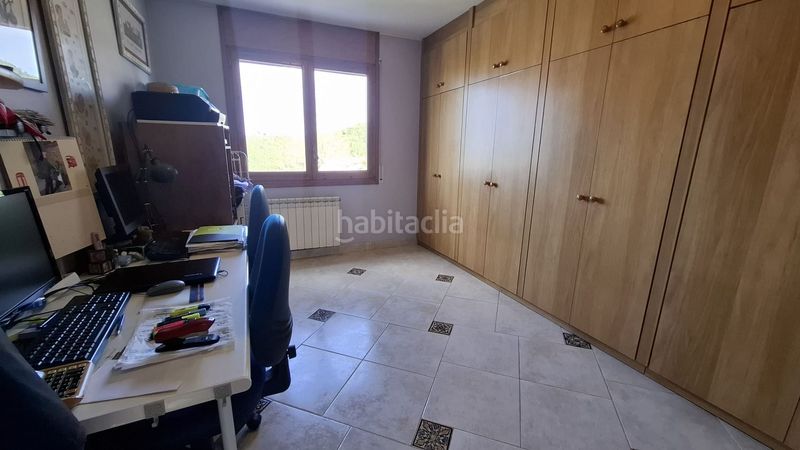 Foto 44a2e356-3980-450a-a039-bd7ce0057d6f. Casa amb calefacció a Vallirana