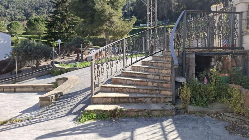 Foto d11cb4bd-da4c-4a8e-b920-70b286d8e882. Casa amb calefacció a Vallirana