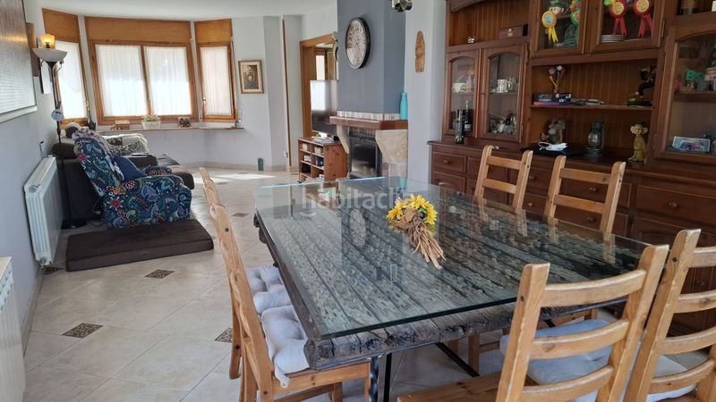 Foto df5a997d-6594-4dc4-84da-8bea158c6d8a. Casa amb calefacció a Vallirana