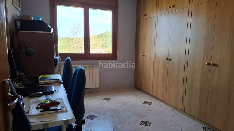Foto e74b5a04-8722-443e-8863-fe8213d7d736. Casa amb calefacció a Vallirana