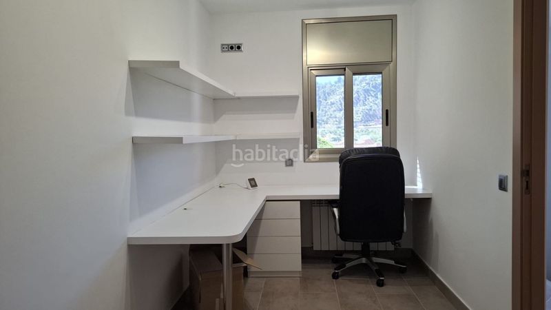 Foto 3a669417-1158-4e7f-94dd-cb83b648bd33. Casa amb calefacció a Vallirana