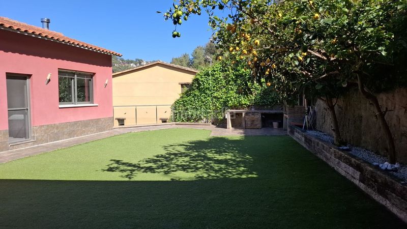 Foto 514a7f95-9764-4d8f-b5a0-9e1fabf50f08. Casa amb calefacció a Vallirana