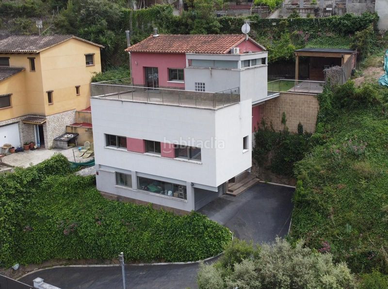 Foto 9c20a0c7-0754-4956-b456-e03648733fe9. Casa amb calefacció a Vallirana