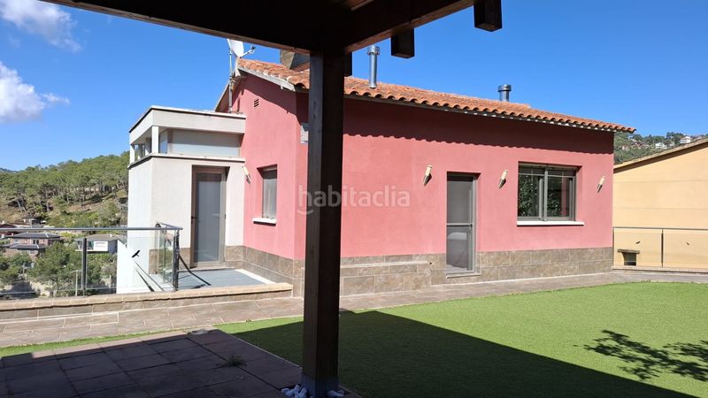 Foto a1ed03bd-7932-4864-800f-a43b3556f3cf. Casa amb calefacció a Vallirana