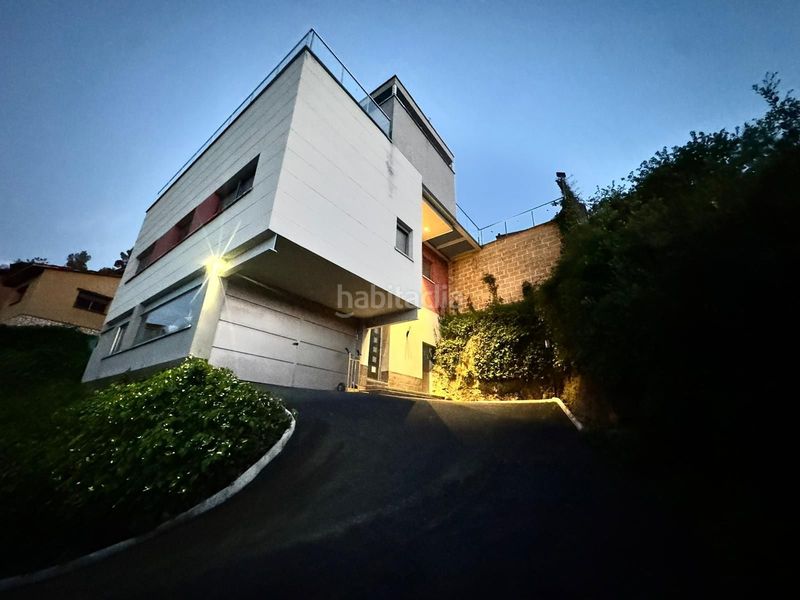 Foto a5649030-5eda-4489-a26d-8fbb1a876c65. Casa amb calefacció a Vallirana