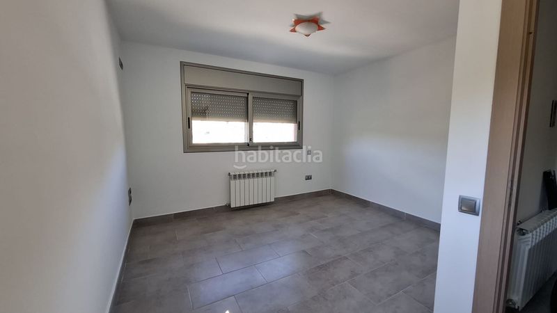 Foto b3aed9cf-4ccb-4a15-b8e5-d04af496a399. Casa amb calefacció a Vallirana