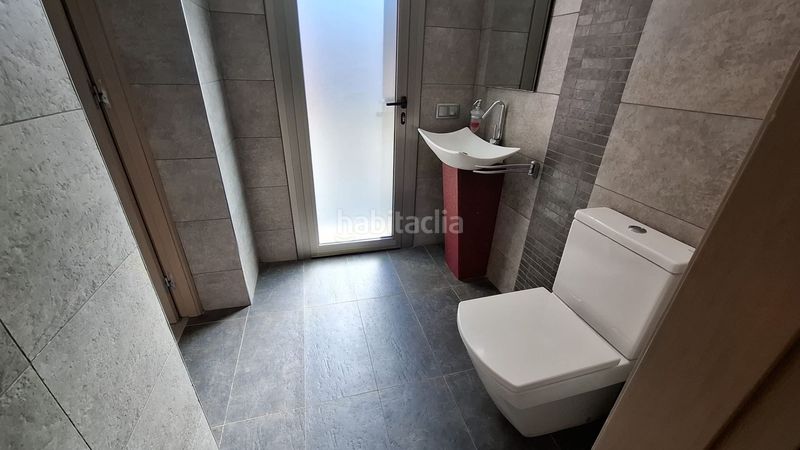 Foto dec2d1fe-5fa1-48c1-b7da-865e6141c480. Casa amb calefacció a Vallirana