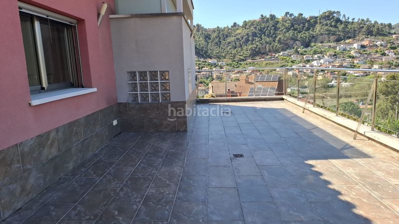 Foto fa93eec4-3e38-4f98-9894-2a4b41a5c1c1. Casa amb calefacció a Vallirana