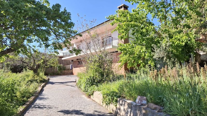 Foto 61360d83-317b-4fac-8326-752c2a6f337f. Casa a Vallirana