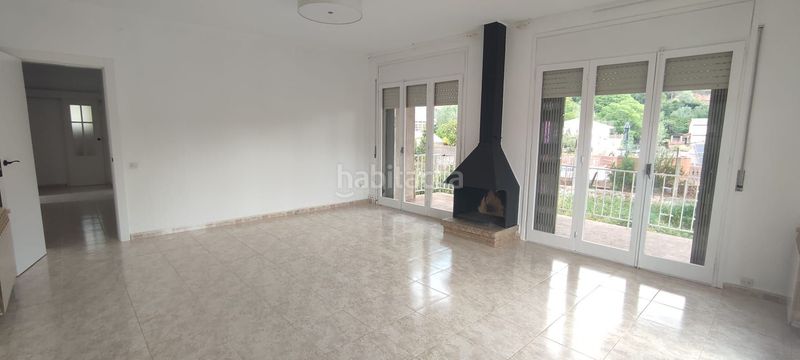 Foto f9ac68a6-7671-4271-bfa2-e339265750cb. Casa a Vallirana