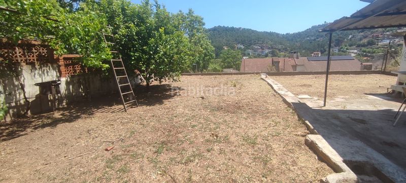 Foto 684a8e54-93e8-49c8-9de7-1b19aea513d6. Terreny residencial a Vallirana