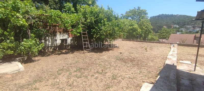 Foto 9ca97e03-5b75-4e69-a747-b30a5a178112. Terreny residencial a Vallirana
