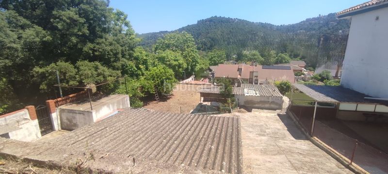 Foto fbb0a9b7-f763-4092-a659-b3c40606878d. Terreny residencial a Vallirana