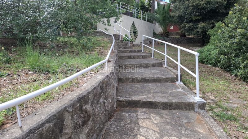 Foto 86c46abf-73cb-42b9-9a86-7a776df854a1. Casa amb calefacció piscina a Vallirana
