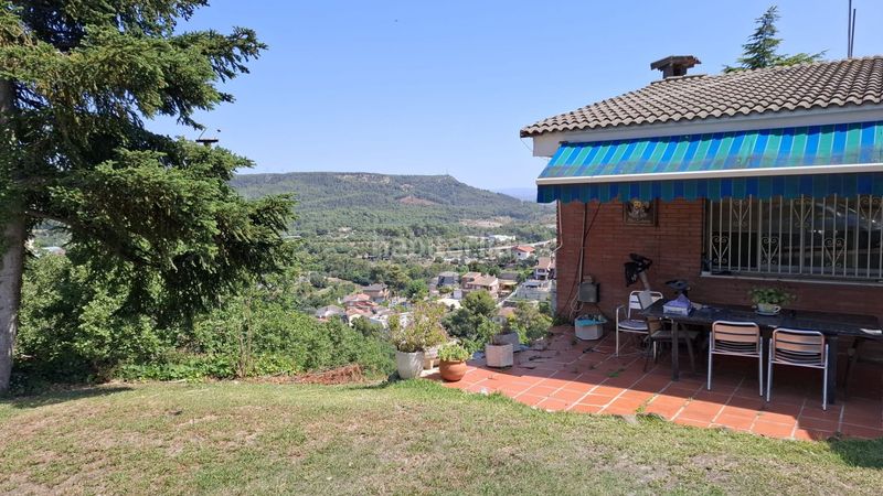 Foto f1e559cd-52f0-499f-b4f4-180316b00ab6. Casa amb calefacció piscina a Cervelló