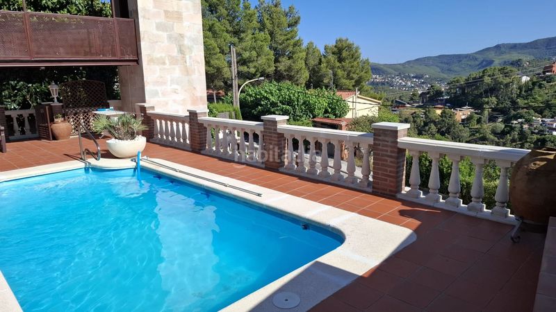 Foto 2ce5c4bf-5859-4e57-b516-1a758fd2d898. Casa amb calefacció piscina a Vallirana