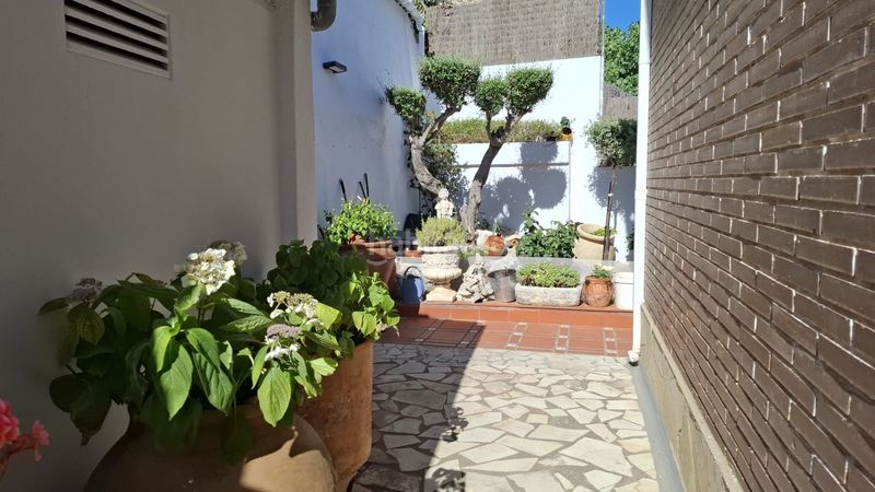 Foto e790e702-f79d-4e9e-bcc9-7cd3aa7b87b6. Casa amb calefacció piscina a Vallirana