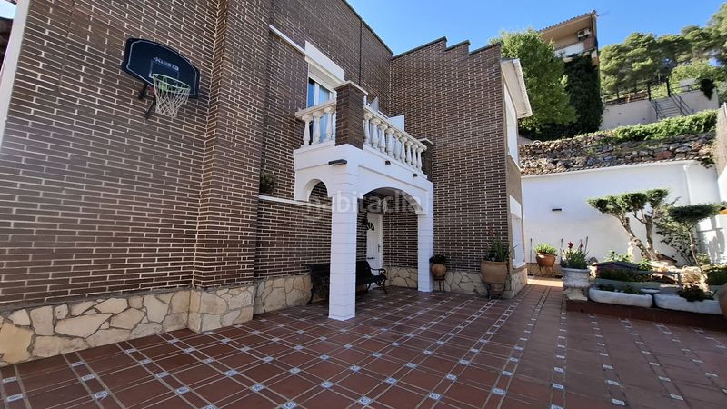 Foto f6be8d5e-5dbe-40b3-9079-f1c083c380fe. Casa amb calefacció piscina a Vallirana