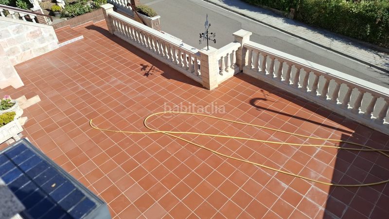 Foto fca7a7f9-0b1a-404e-a1b0-ed461e069f91. Casa amb calefacció piscina a Vallirana