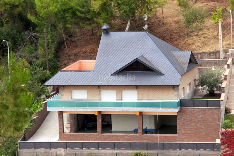 Foto 3ac53467-7bda-44c3-ad2a-21d9aa3e5485. Casa a Vallirana