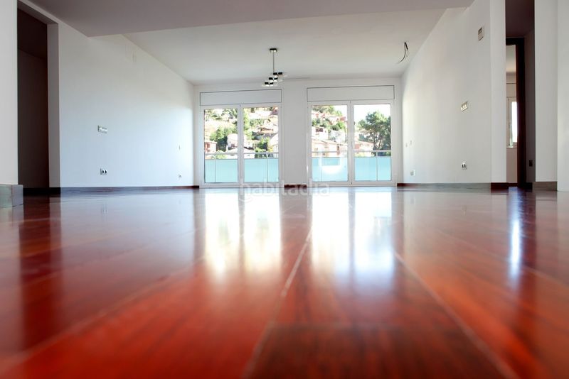 Foto fd00b362-dde0-4543-b53c-8784e9e19fbd. Casa a Vallirana