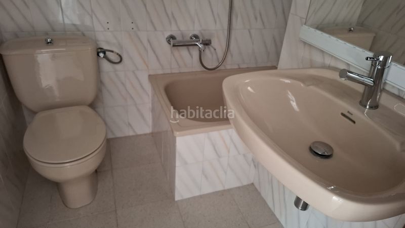 Foto c9dd90b2-e239-42d6-9333-9734ba26b7d4. Casa amb calefacció a Vallirana