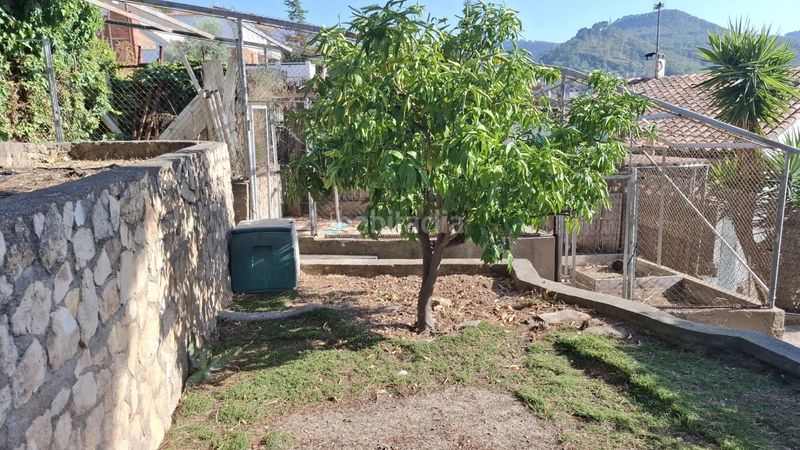 Foto d06c35fe-5eaa-49eb-8fcd-4d3ebedff46c. Casa amb calefacció a Vallirana