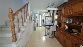 Zweistöckige Wohnung in Vallirana