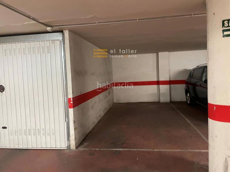 Foto 1dd335a8-c42a-43ee-92b5-563c6726c9aa. Parking coche plaza de garaje en Rollo - Puente Ladrillo Salamanca