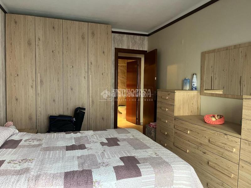 Foto 363af4b1-9dda-44e5-88bd-031e9605d828. Etagenwohnung in La Teixonera Barcelona