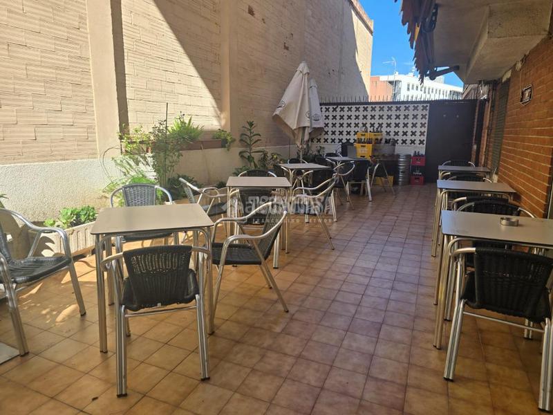 Foto e88f956d-4797-406b-8e1f-384b16782a92. Local comercial a La Teixonera Barcelona