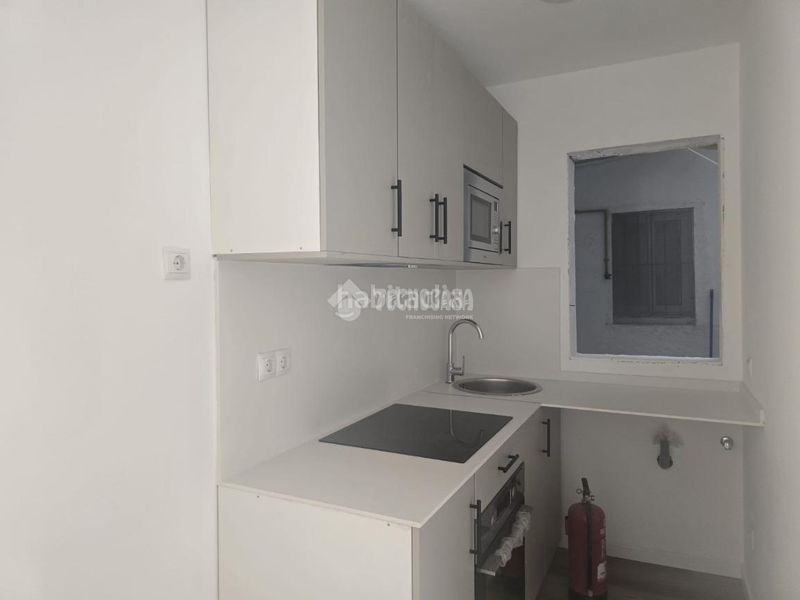 Foto f35b99d8-aaf1-471c-84b5-67d44f0a0088. Pis a La Teixonera Barcelona