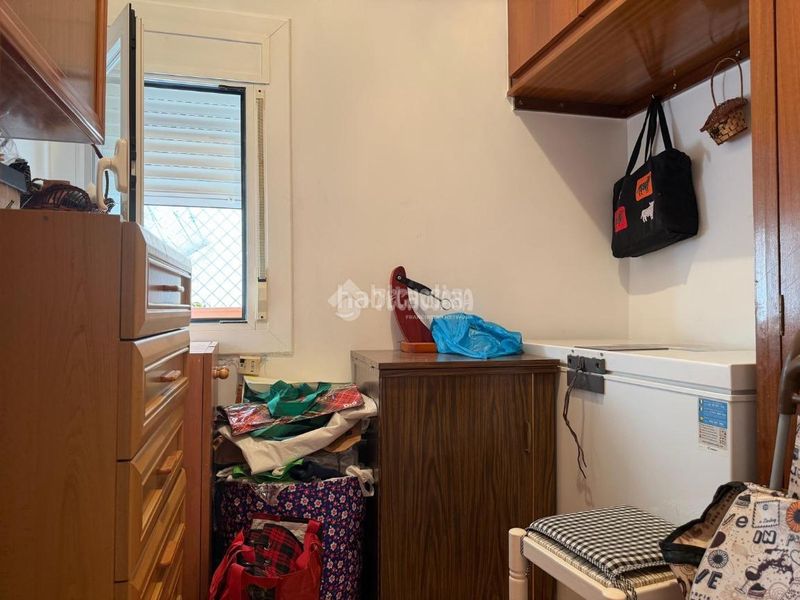 Foto e1d87bbe-7263-47d7-a44e-d8f76cad5ba3. Pis amb aparcament a La Teixonera Barcelona