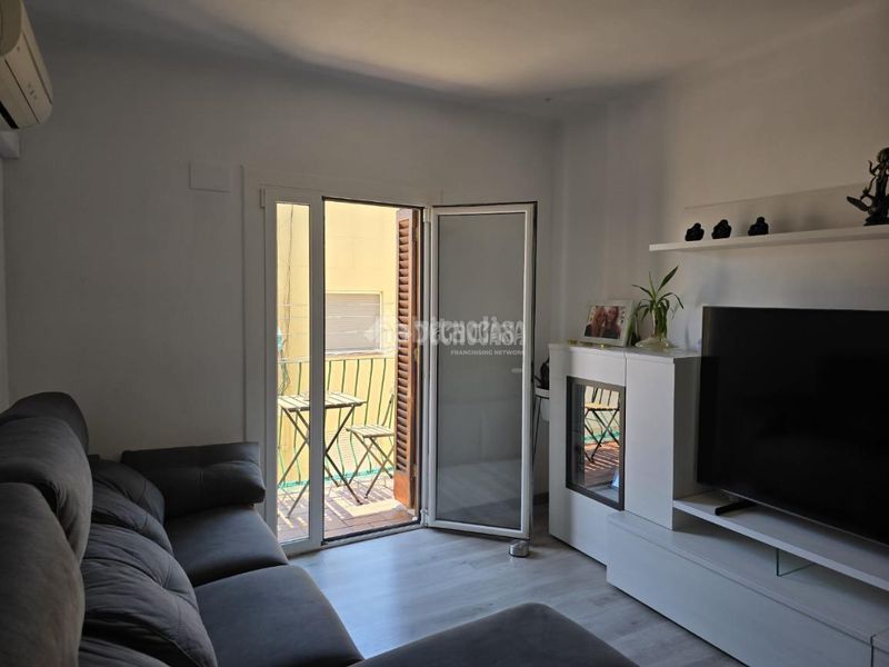 Foto e488b764-cfe2-4468-9e25-fa71c20ed708. Pis a La Teixonera Barcelona