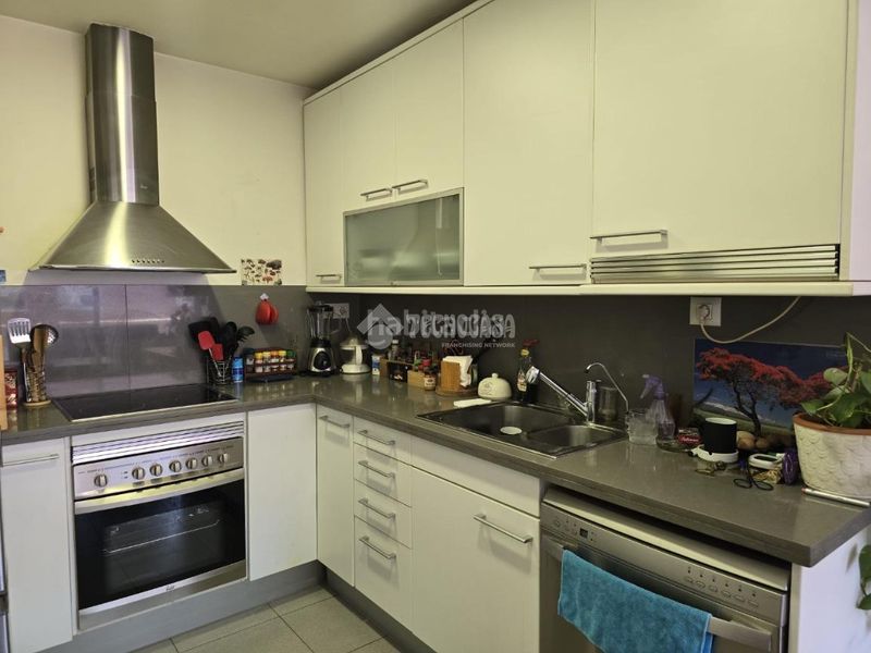 Foto b973c008-64a3-46f9-ab15-f978ec17403a. Pis amb calefacció a La Teixonera Barcelona