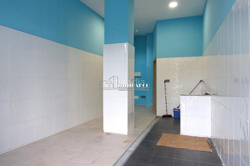 Foto 50a703fe-9cbd-44a4-8768-043f02130ca6. Lloguer local comercial a Mesoiro Coruña (A)