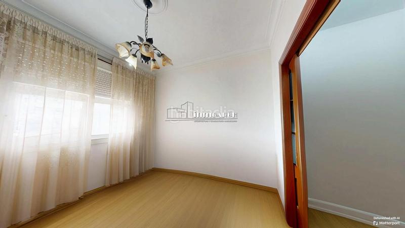 Foto 3d3fdfc8-6a97-4477-b40f-b4a3e09c817e. Etagenwohnung in Os Mallos Coruña (A)