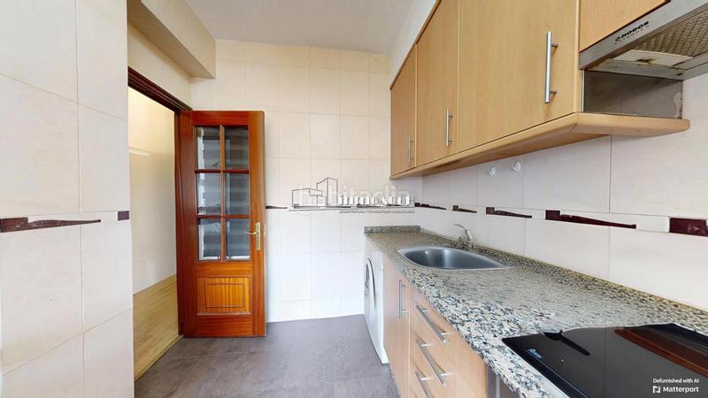 Foto 89b30476-4e84-4102-804f-022198c8a892. Etagenwohnung in Os Mallos Coruña (A)