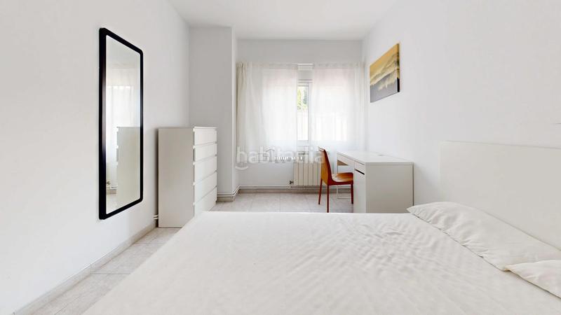 Foto 3065e012-e437-4359-a274-1620360bb9ee. Rent flat with heating in Los Castros - Castrillón Coruña (A)