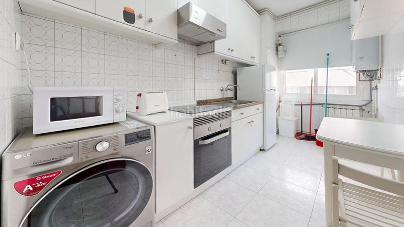 Foto c9da4c69-2523-4338-b240-3c3c4a63851c. Rent flat with heating in Los Castros - Castrillón Coruña (A)