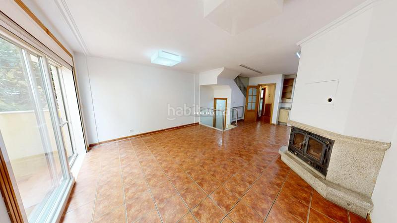 Foto 05983235-3c79-4076-8aad-6c7c7387ba57. Casa con riscaldamento parcheggio in Vilaboa Sur Culleredo