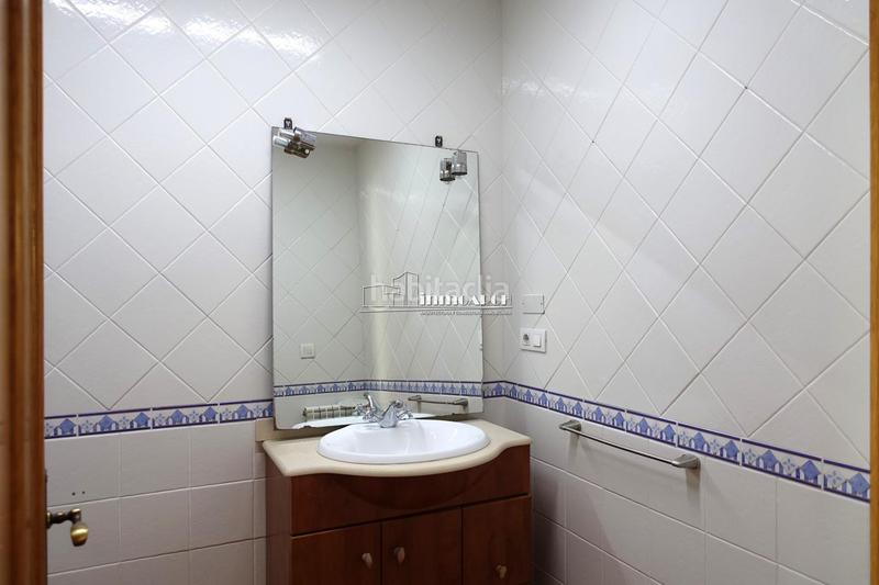 Foto 09d0742a-20cd-475e-9074-7fff722bf704. Casa con riscaldamento parcheggio in Vilaboa Sur Culleredo