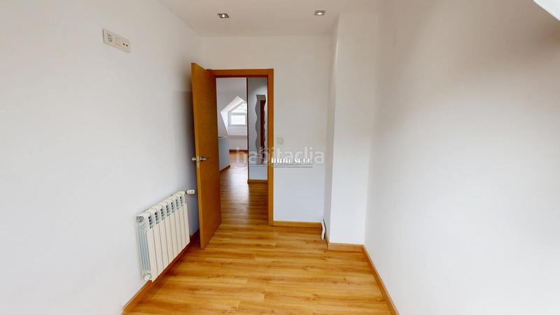 Foto ffc307e0-223c-4246-b2ab-42a55d15726c. Casa con riscaldamento parcheggio in Vilaboa Sur Culleredo