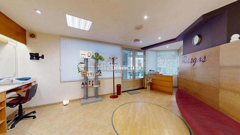 Foto d0ffca90-11c9-4d99-9c13-9e9054e2510c. Local comercial en Agra del Orzán - Ventorrillo Coruña (A)