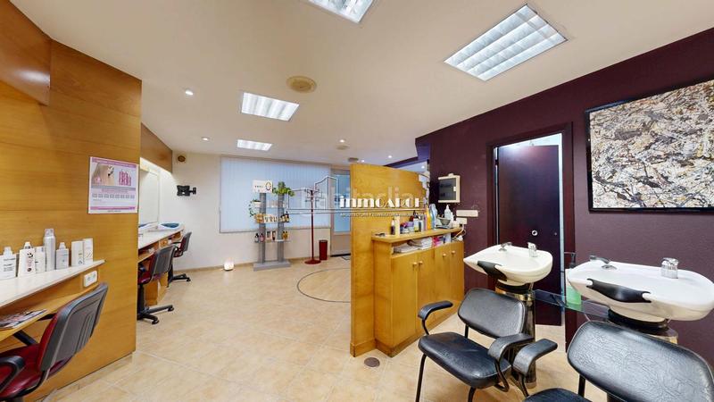 Foto e8e20422-9c29-436d-9109-4ca5a8414416. Local comercial en Agra del Orzán - Ventorrillo Coruña (A)