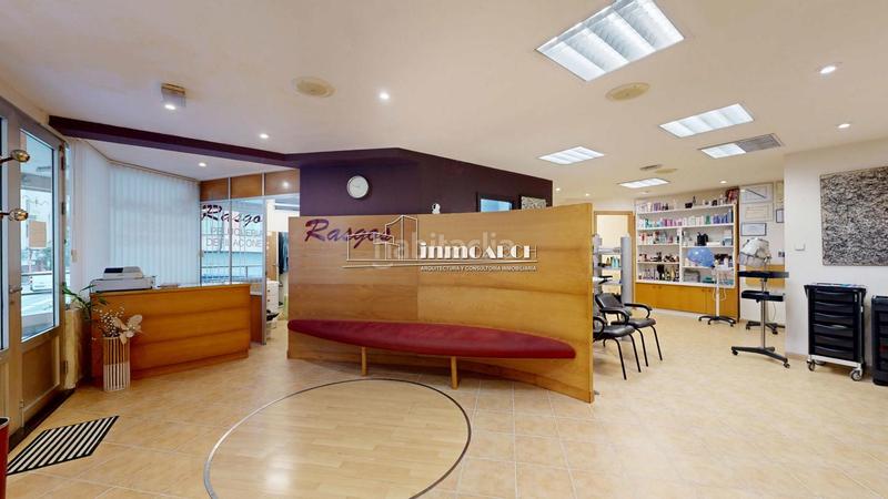 Foto ca03e1a6-5777-4818-aa77-9c4af21e868e. Locale commerciale in Agra del Orzán - Ventorrillo Coruña (A)