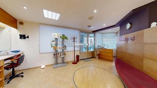 Locale commerciale in De Outeiro