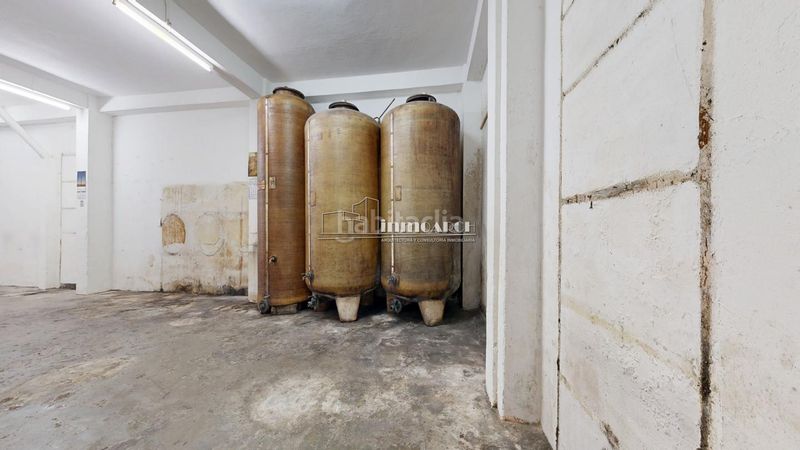 Foto c30fe4ad-6577-427d-b822-1f7fe46a8849. Local comercial a Os Mallos Coruña (A)