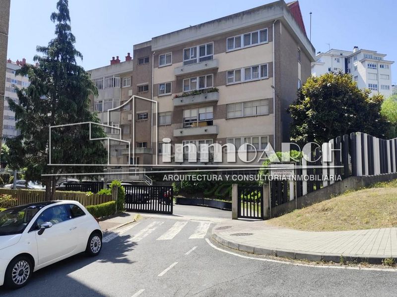 Foto 5bd8ee39-c8f7-4d46-9b4f-81db5a4dc660. Rent flat in Someso - Matogrande Coruña (A)